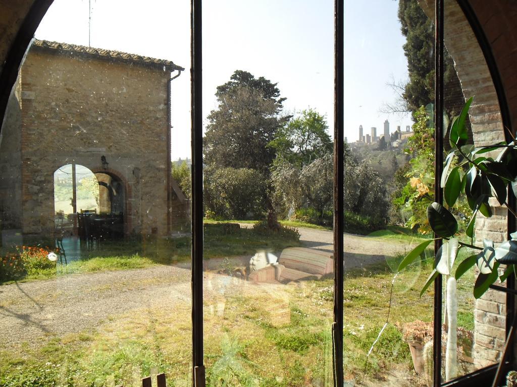 Agriturismo Santa Croce サン・ジミニャーノ エクステリア 写真